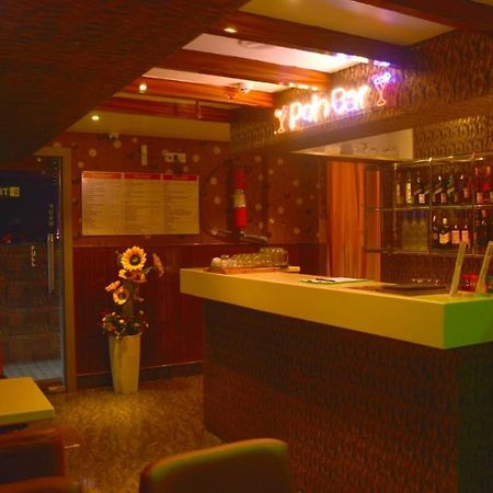 Hotel Bipasha Port Blair Exteriör bild