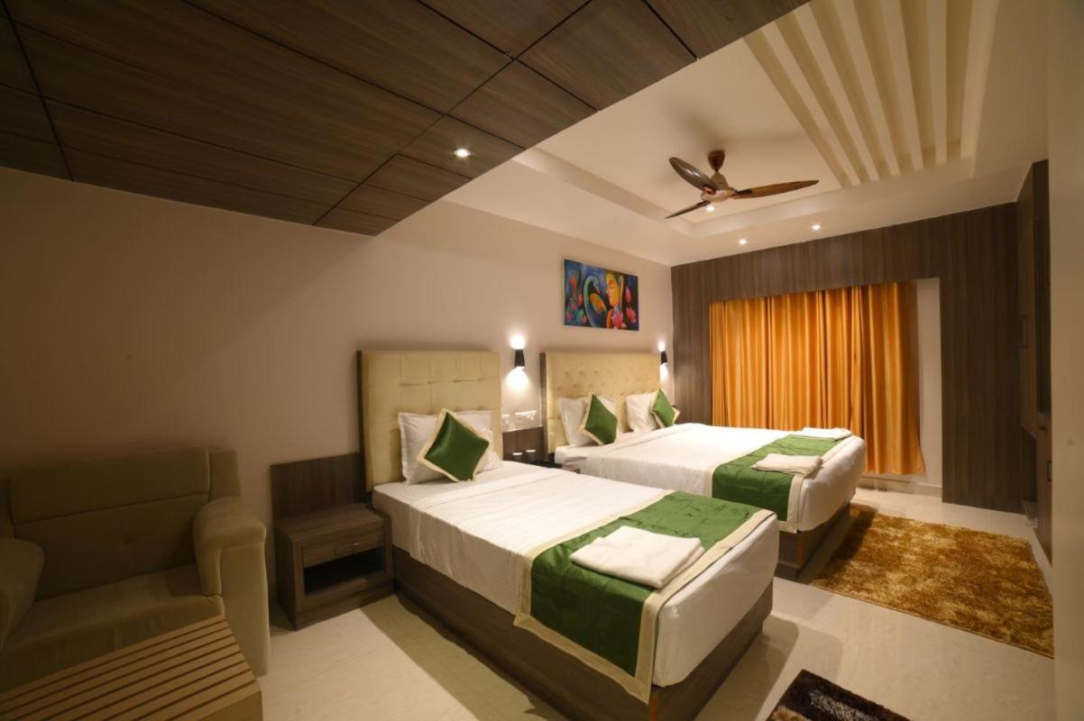 Hotel Bipasha Port Blair Exteriör bild